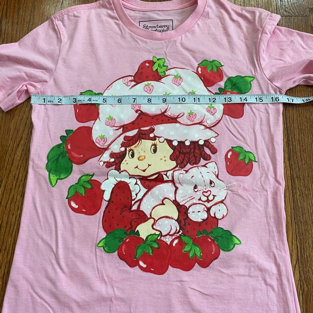 Strawberry Shortcake Pink Cotton T Shirt Size XS Isaac Morris Custard Kitty - Picture 3 of 5
